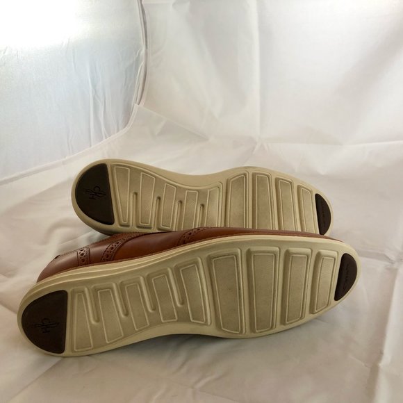 Cole Haan tan Lunargrand wingtip oxfords Size 9